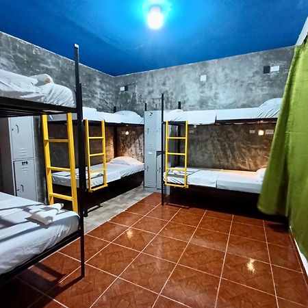Ding-Dong Hostel Кали Екстериор снимка