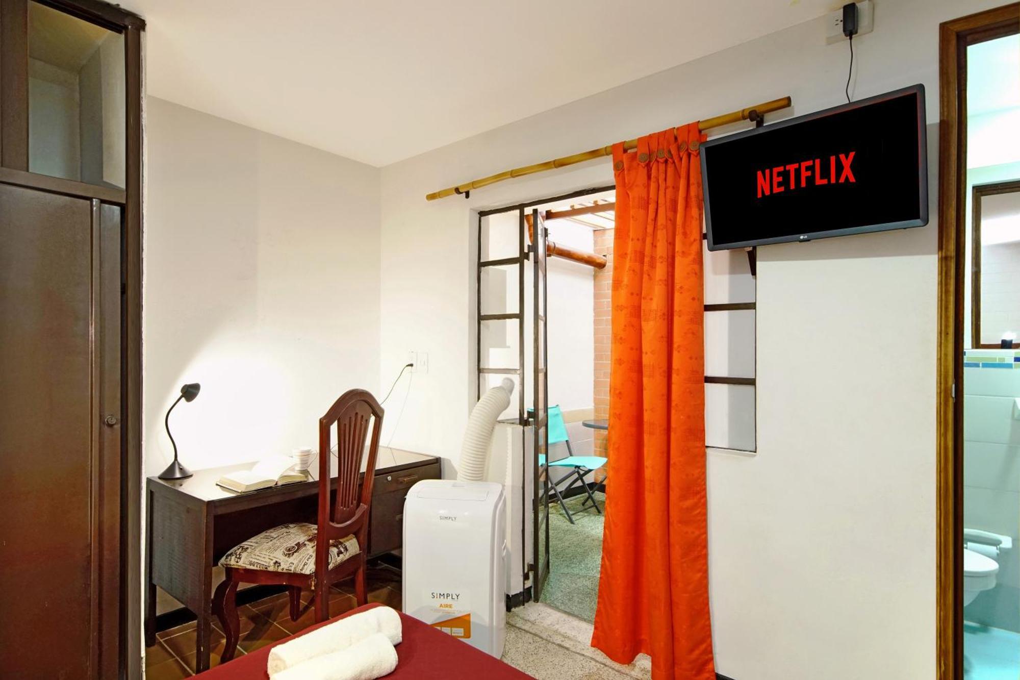 Ding-Dong Hostel Кали Екстериор снимка