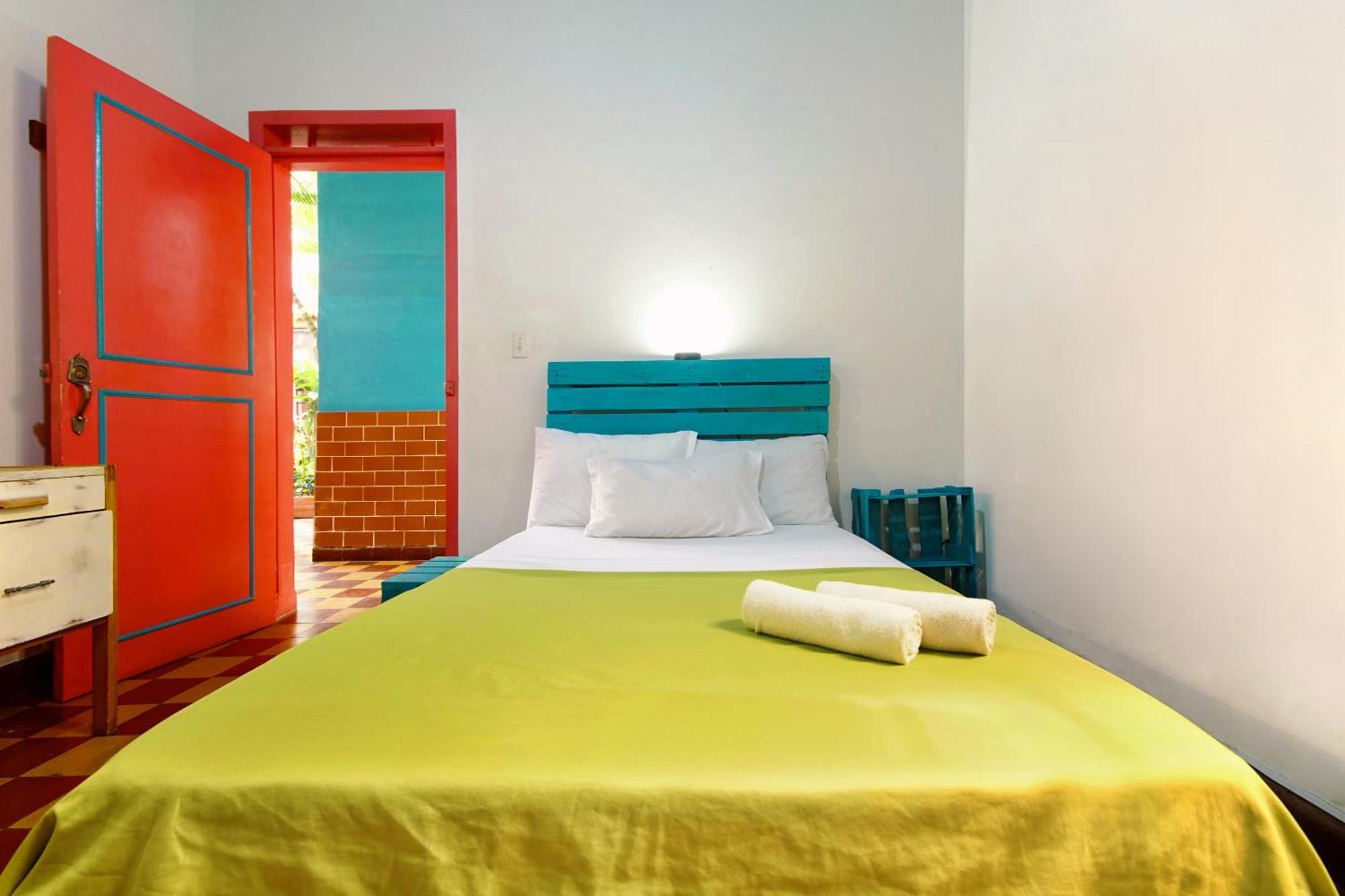 Ding-Dong Hostel Кали Екстериор снимка