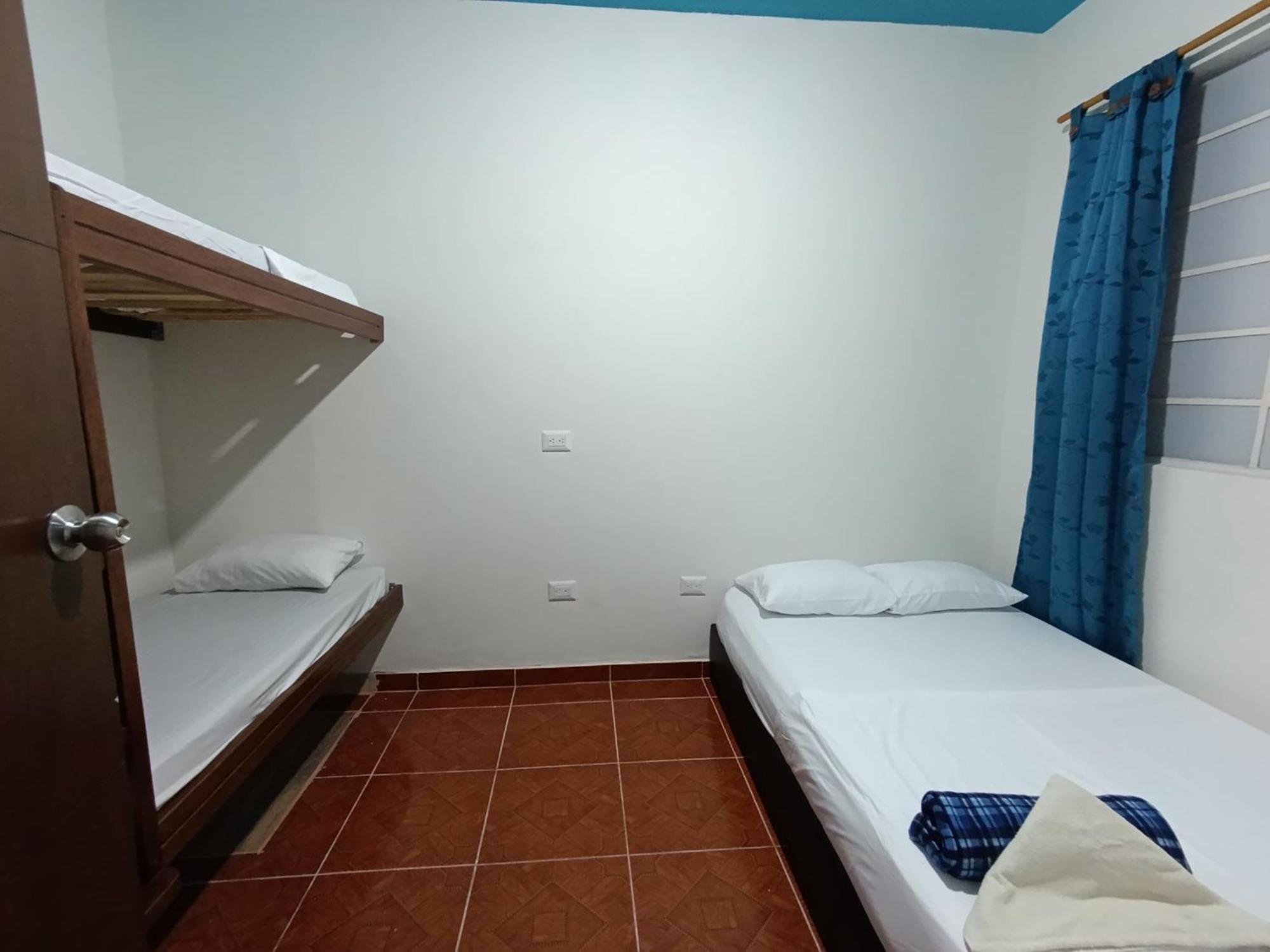 Ding-Dong Hostel Кали Екстериор снимка